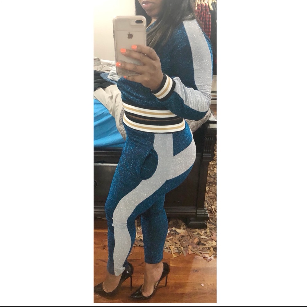 Brand new, various sizes - Glitzy sweatsuit 2 piece set